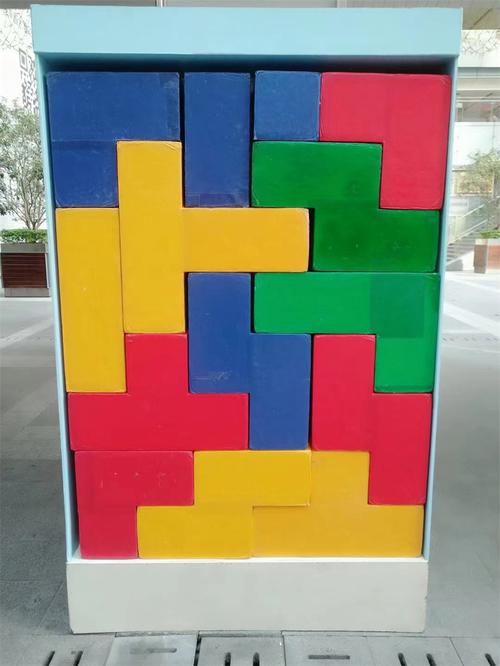 舞臺藝術造型策劃與企業形象策劃的融合——以深圳市甄選文化傳播為例