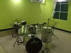 權威的舞臺藝術造型策劃 專業與信賴的視覺呈現